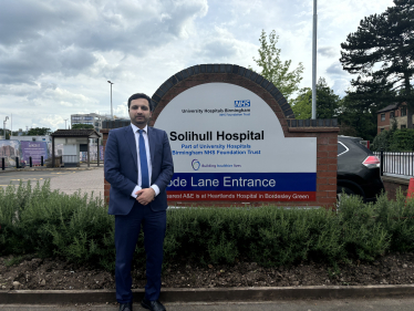 Saqib Bhatti MP at Solihull Hospital 